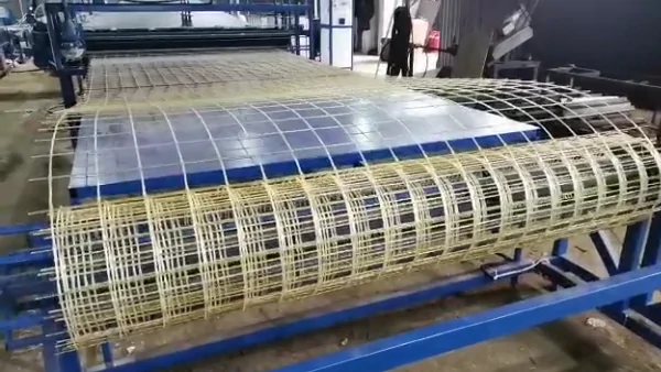 Видео оборудования производства стеклопластиковой сетки 